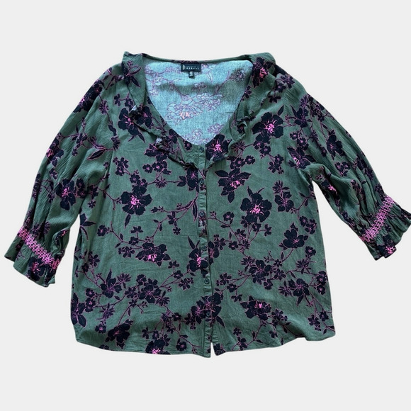 Bobeau Floral Ruffle Button Front Top Size 2X Olive Fuchsia 3/4 Sleeve Smocked - Picture 3 of 7